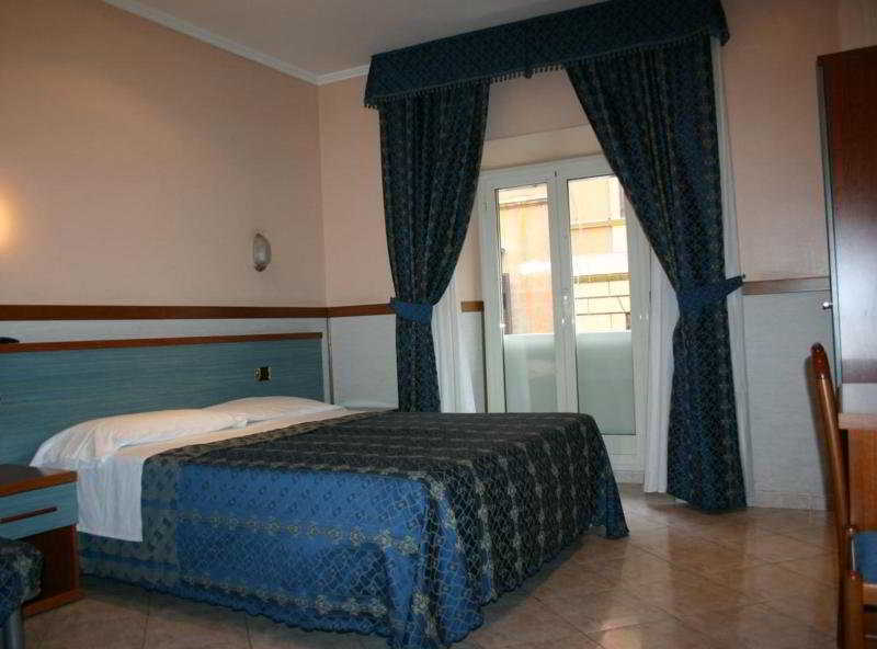 Hotel Rubino Róma Kültér fotó